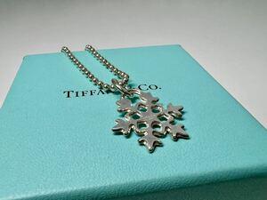 2点セット【TIFFANY&Co ティファニー/スノーフレーク/ペンダント/ボールチェーン ネックレス 40cm/SV925】付属品あり 箱付き シルバー