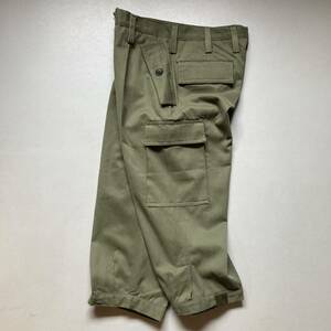 90s Italy army 7 part length cargo pants 「DEAD STOCK」 90年代 イタリア軍 7部丈 カーゴパンツ カーキ ミリタリー 軍パン