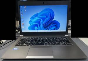 TOSHIBA dynabook R63/J Core i5-7200U CPU 2.50GHz（2C4T） モバイルノート　Windouws11で稼働