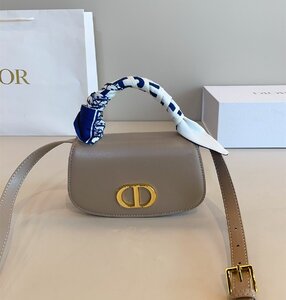 Dior　ショルダーバッグ　レディースバッグ　ハンドバッグ　ディオール　オシャレ　Dior Babby　シンプル　1000円～　