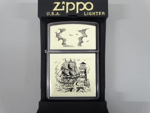 新品 未使用品 1999年製 ZIPPO ジッポ ウルトラライト スクリムショウ 帆船 灯台 アイボリー ブラック 黒 オイル ライター USA