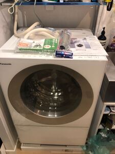 美品　パナソニック Panasonic ドラム式洗濯乾燥機 Cuble NAVG700 R