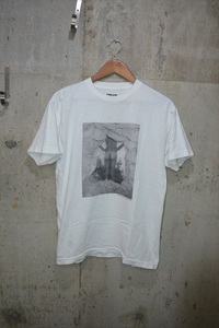 マインデニム　MINEDENIM　Stie-lo×Grace Ahlbom Photo T-SH DARIUS　半袖　Ｔシャツ　汚れ/品質表示なし D6113