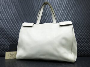 ◆美品◆PRADA プラダ◆カーフ レザー 本革◆トート ハンド バッグ◆ホワイト シルバー金具◆イタリア製◆ヴィンテージ◆ロゴ型押し◆A8858