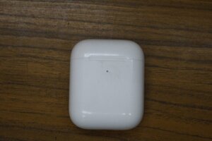 Apple Airpods A1938 ケースのみワイヤレスイヤフォン