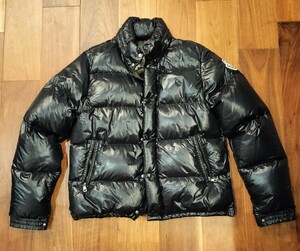 【良品】モンクレール メンズ ダウンジャケット サイズ4 黒 フード 正規品 MONCLER 秋冬 4