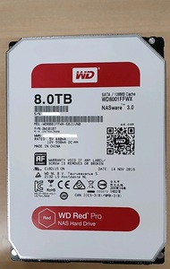 その2 WesternDigita WD8001FFWX 8TB 3.5インチHDD 39117時間　電源投入66回（送料込み）一部汚れあり