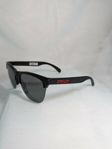 オークリーサングラス OAKLEY FROGSKINS LITE OO9374-38 プリズム 