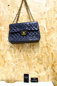 TH12042　CHANEL　マトラッセ　バッグ　ギャランティカード付属　高さ約21ｃｍ×幅約33ｃｍ×マチ約10ｃｍ　中古品