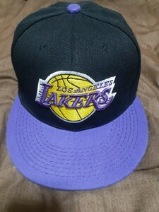ロサンゼルス　レイカーズ　LAレイカーズ スナップバック　キャップ　帽子 NBA ミッチェルアンドネス　八村　レブロン