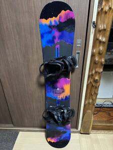 BURTON [バートン] SOCIALITE 147cm + FREESTYLE Sサイズ（24㎝-26㎝） ビンディング セット