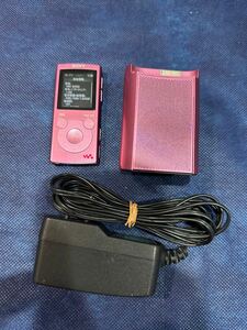 【中古】SONY ウォークマン Eシリーズ 2GB 電源アダプター スピーカー付 ピンク NW-E062K/P WALKMAN デジタルオーディオプレーヤー