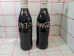 未開栓 1リットル瓶 2本セット コカ・コーラ　coca cola 中身入り 1000ml 当時物 ガラスボトル 昭和レトロ 仙台 80サイズ