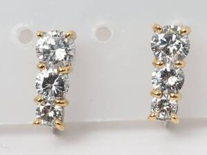 【5677M】Pt900 天然ダイヤモンド 計1.00ct/0.50ct/0.50ct/2.7g イヤリング