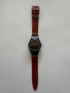 送料無料◆Swatch SWISS スウォッチ GV109 ROYAL GRANIT ヴィンテージ 樹脂製ベルト◆訳有品