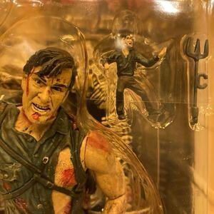 フィギュア マクファーレントイズ 死霊のはらわた アッシュ ACTIONFIGURE MCFARLANETOYS ARMYOFDARKNESS MOVIEMANIACS3 EVILDEAD