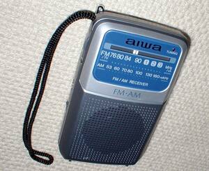 aiwa CR-AS15 WideFM/AM Portable Radio Receiver 選局・受信OK！ アイワ 2バンド ワイドFM-AM ポケット ラジオ 送料390円