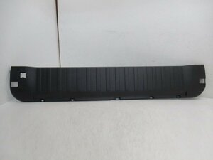 【良品】 BMW X5 F15 純正 リアトランク リフトゲート カバー 51497294790 (n081200)