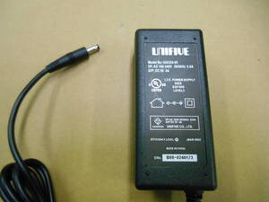 UNIFIVE ACアダプタ UIA324-05 5V 4A 外径4 内径1.7 (26