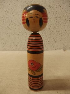 1130337a【佐藤長雄 南部系 花巻 伝統こけし】木工/工芸品/置物/H30cm程/中古品