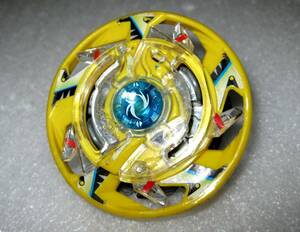 【レア当たり フレーム色違い】【BEYBLADE BURST】ベイブレード バースト ランダムブースターvol.7より USED【マキシマムガルーダ.8F.Fl】