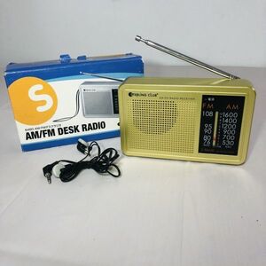 D スターリングクラブ AM/FM デスクラジオ 持ち出し用 イヤホン付き 箱付き 美品 ゴールド 非常用 携帯用ラジオ 被災用