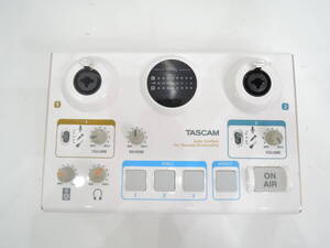 TASCAM タスカム US-42 ミニスタジオクリエイター オーディオインターフェイス　通電確認済み　A3777