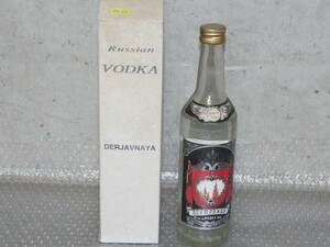 現地品 Russian VODKA DERJAVNAYA デルジャブナヤ ウォッカ 500ml 40度 未開栓 箱付　/BI77Yo