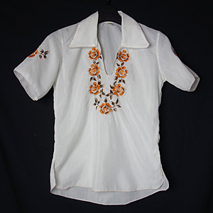 ギリシャ製 刺繍入り ブラウス 古着 半袖 白 ガールズサイズ 民族 フォークロア
