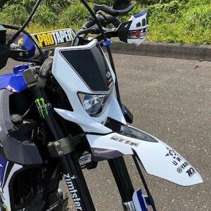 Drip Racing Products WR250X・R用　黒ゲルFRP ライトカウルセット