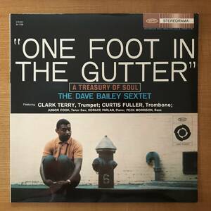 ONE FOOT IN THE GUTTER / THE DAVE BAILEY SEXTET Classic Records製 美盤