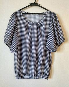 お値下げ品　美品　前リボン風ブラウス　紺×白チェック　Mサイズ