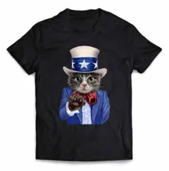 サムおじさんになりきる猫アメリカのコスチュームTシャツ