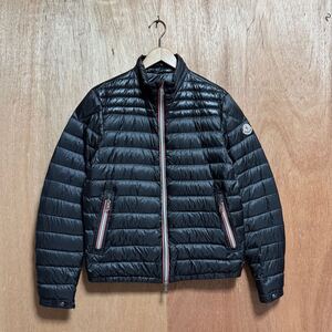 希少【moncler モンクレール【商品名】DANIEL GIUBBOTTO/ダウンジャケット/トリコロール/ジャケット ブルゾン/LONGUE SAISON