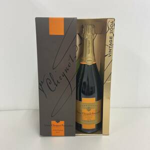 【未開栓】VeuveClicquotPonsardin Vintage2004 お酒 シャンパン 果実酒 12度 アルコール ケース付き 箱付き