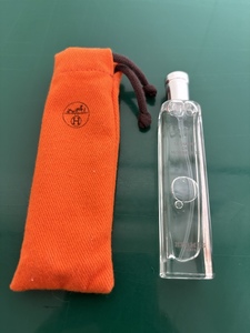 ◆新品 未使用 送料無料◆ HERMES エルメス 香水 李氏の庭 オードトワレ Le Jardin de Monsieur Li 15ml エルメスカラー専用袋付き 