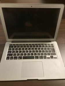 値下 MacBook Air Mid-2011 中古 128GB+128GB 13.3-inch 4GB 1.7GHz MC965J/A マックブックエア Apple アップル