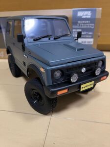 美品です WPL JAPAN 1/10 スズキ ジムニー C74 ラジコンセット　技適のバッテリーと送信機ですスペアのリーフやミラー　取説　納品書