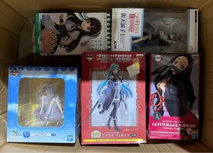 フィギュア 20点 まとめて 鬼滅の刃ドラゴンボール 進撃の巨人 ラブライブ Reゼロから始める異世界生活 など