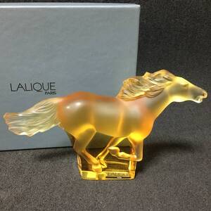 C577☆　LALIQUE　ラリック　馬　ガラス　琥珀　ゴールド　アンバー　クリスタルオブジェ　共箱　置物　干支　オーナメント