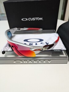 OAKLEY レーダーロック サングラス　カスタム　レッド