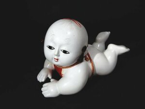 XB913△市松人形 / 女の子 / ハイハイ / 赤ちゃん / 全長16x幅10cm / 白色 / 陶器 日本人形インテリア 置物