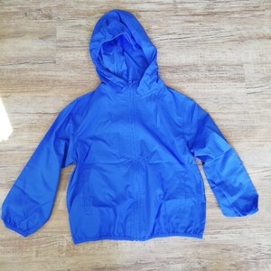 ユニクロ　POCKETABLE PARKA(110)