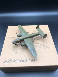 1/144 アメリカ陸軍航空軍 B-25 (航空機) 爆撃機 金属製　