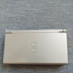 ニンテンドーDS Lite　グロスシルバー