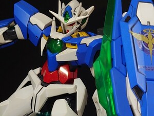 HG 1/144 機動戦士ガンダムOO ダブルオークアンタ 塗装済み完成品 ガンプラ 正規品 同梱歓迎