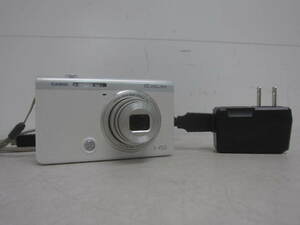 【美品】CASIO カシオ EXILIM エクシリム EX-ZR60 ホワイト コンパクトデジタルカメラ デジカメ アダプター・充電池・SDカード付 