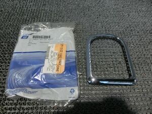 ★新品!☆シボレー HHR 2006年～2011年 純正 コンソール ベゼル メッキ 15829463 / F12-669