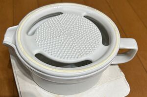 未使用・保管品　おろし器　陶器　　