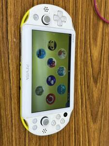 SONY ソニー PlayStation PSVITA PCH-2000 動作品(US)